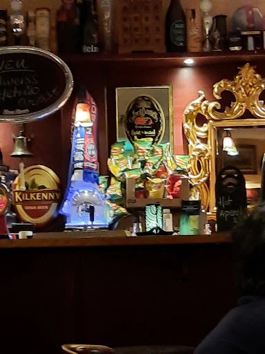 Gelling's The Bogtrotter Irish Pub  photo 5